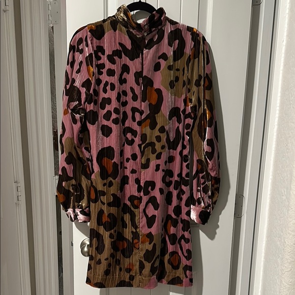Anthropologie Pink and Brown Leopard Velvet Dress - Picture 3 of 8